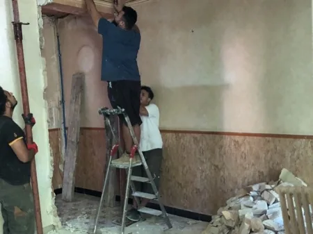 Pose d'IPN et de linteaux, chantier 8, BTP Concept