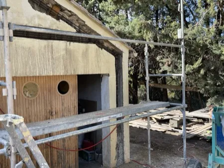 Dégagement et reprise des fondations, chantier 4, réalisation antérieure du dirigeant