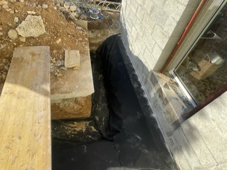 Chaînages, drainage et finitions, chantier 14, réalisation antérieure du dirigeant